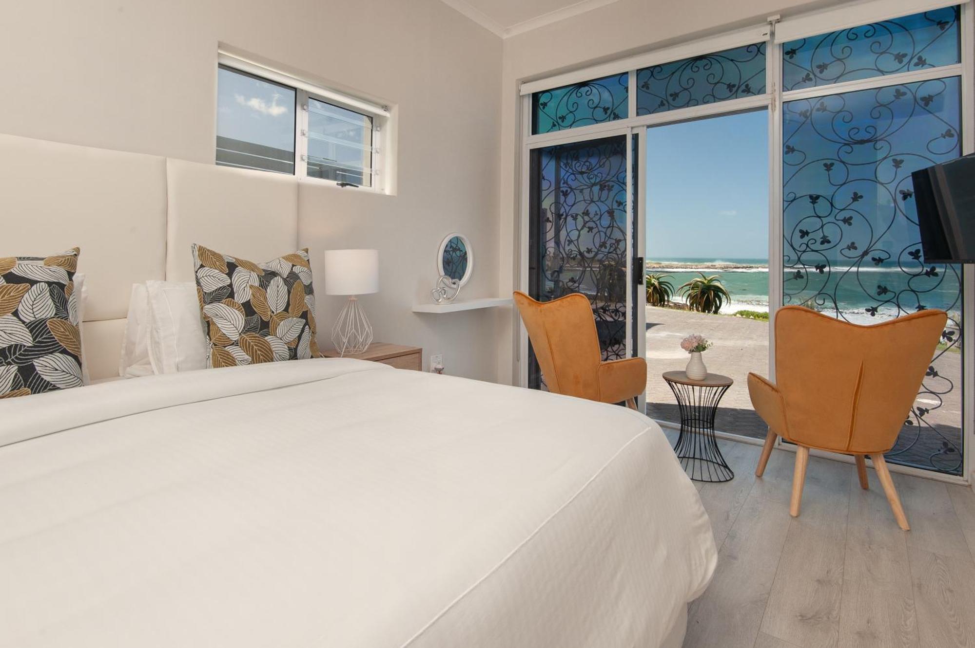 Absolute Ocean Boutique Guesthouse Херманус Экстерьер фото