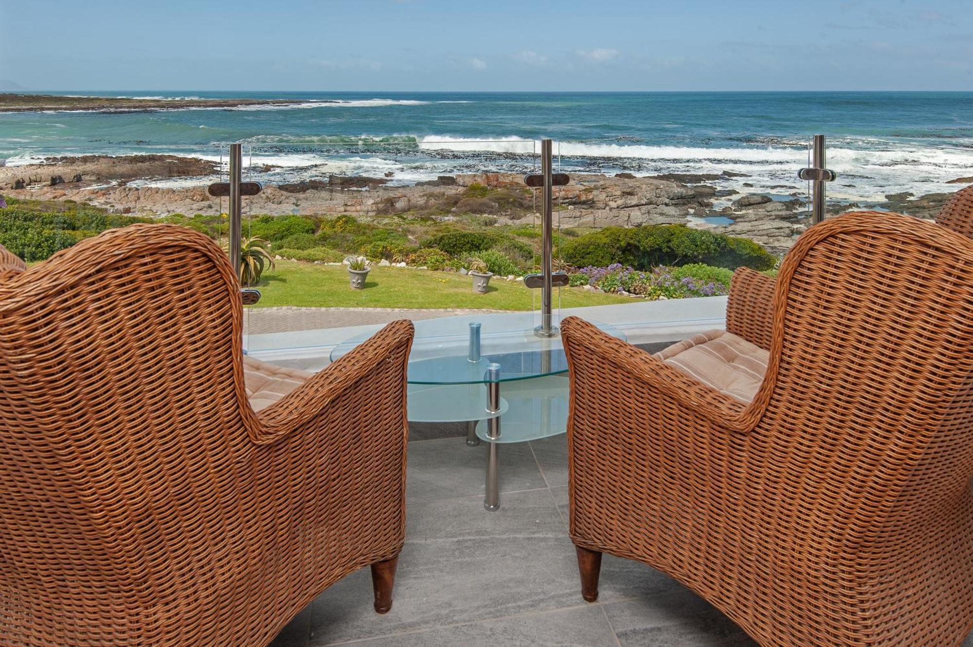 Absolute Ocean Boutique Guesthouse Херманус Экстерьер фото