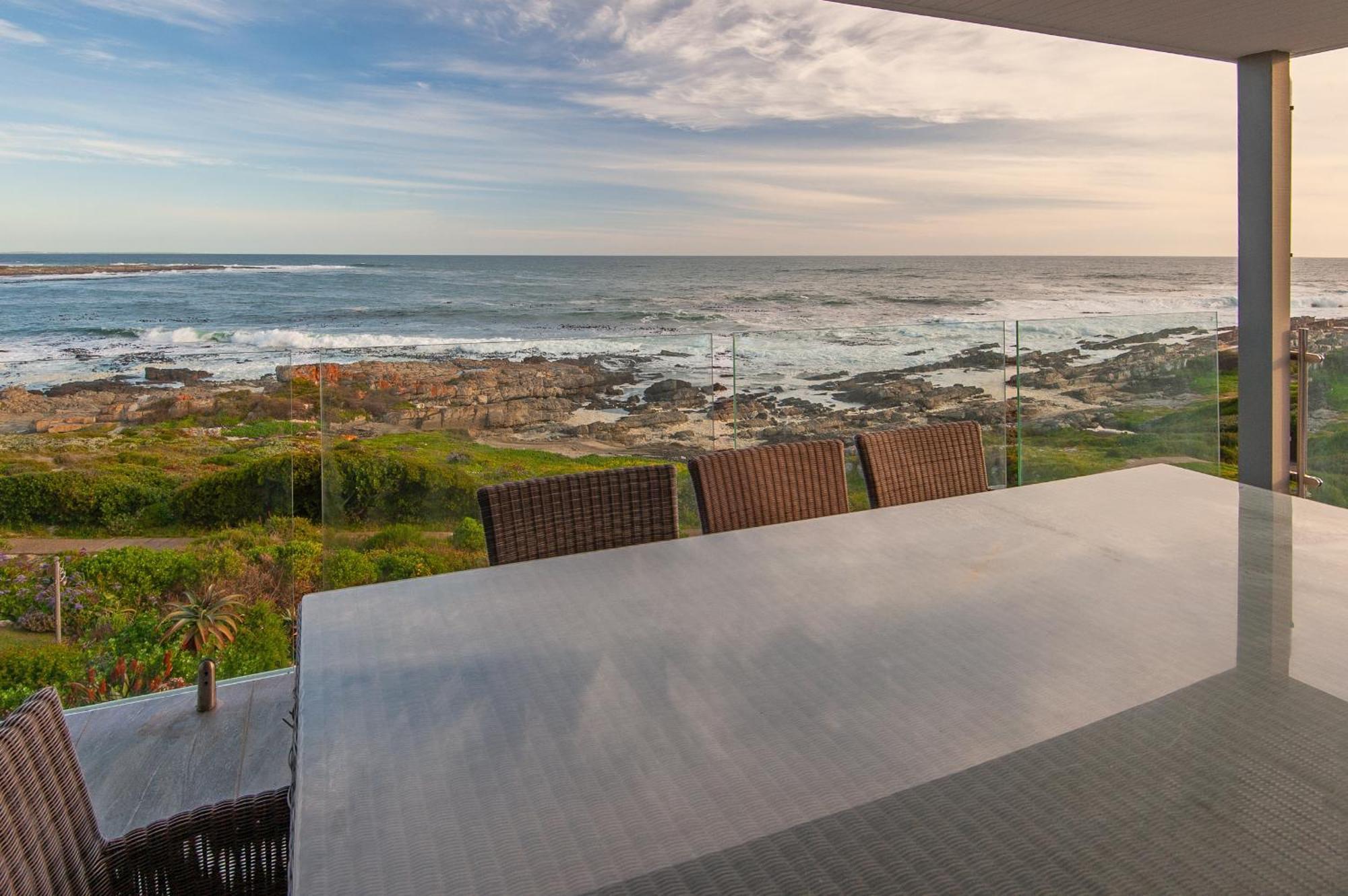 Absolute Ocean Boutique Guesthouse Херманус Экстерьер фото