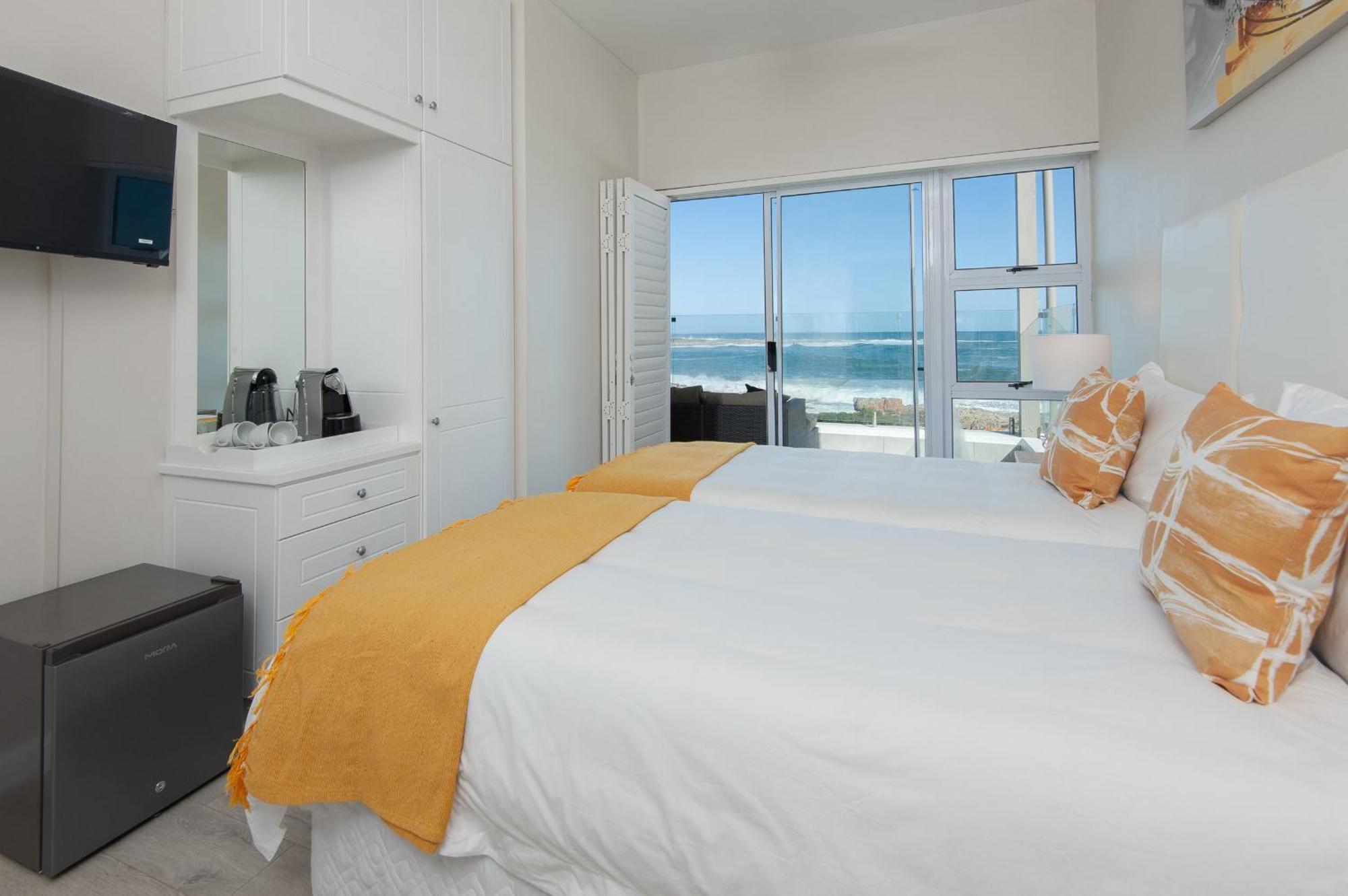 Absolute Ocean Boutique Guesthouse Херманус Экстерьер фото