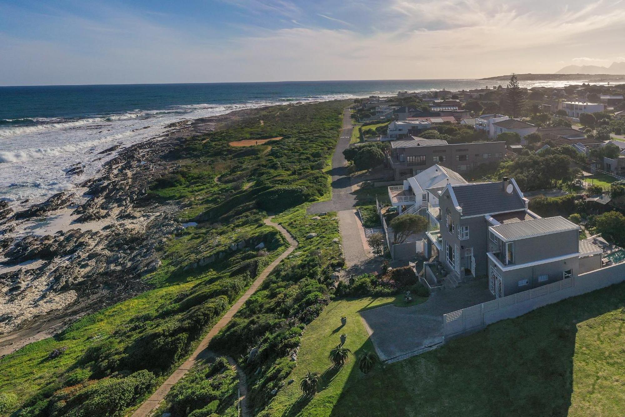 Absolute Ocean Boutique Guesthouse Херманус Экстерьер фото
